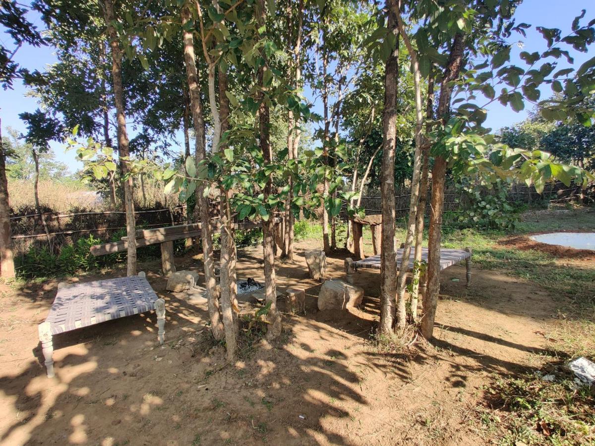 Surwahi Social Ecoestate Kānha المظهر الخارجي الصورة